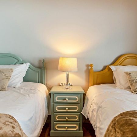 Referta Apartamento T2 Prazeres Buitenkant foto